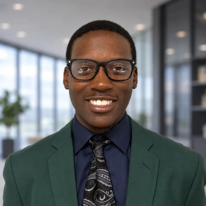 Keyon Tucker – Luxe Global Consulting team member